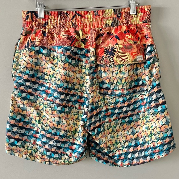 Maaji Mens swim trunks shorts Size small geometric pattern - Picture 5 of 10